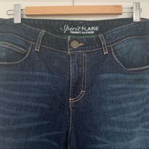 Tommy Hilfiger - Spirit Flare Dark Wash Jeans - Size 12R